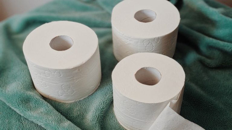 How Can I Make Tight Sleeves Looser Without Sewing?